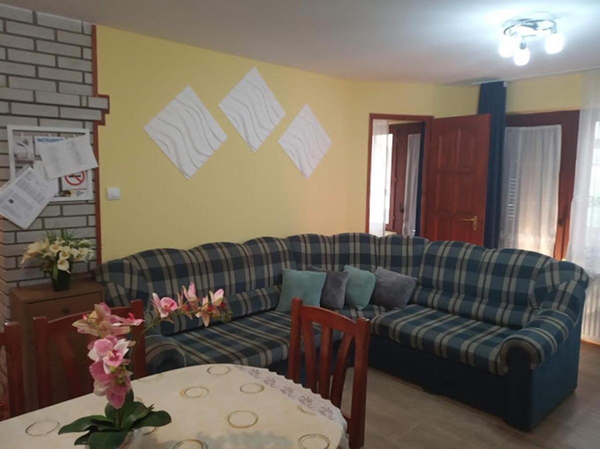 Bazsi Apartman Hajdúszoboszló Exterior foto
